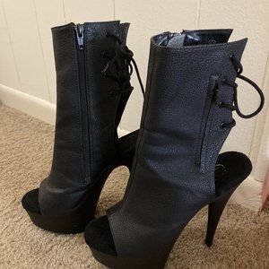 DELIGHT-1018 Pleaser